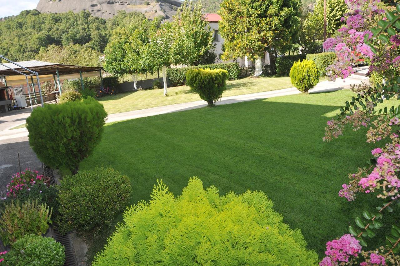 The Other Side Of Meteora With Lush Garden, Bbq & Pavillion Kalambaka Extérieur photo